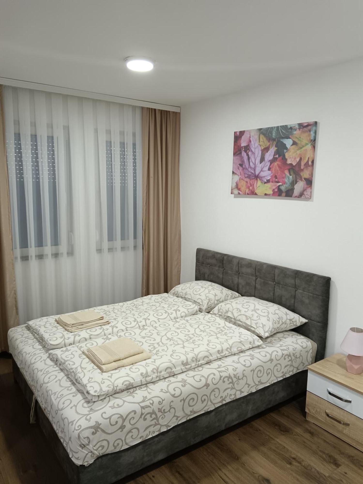 Apartmani Centar Sjenica Eksteriør billede